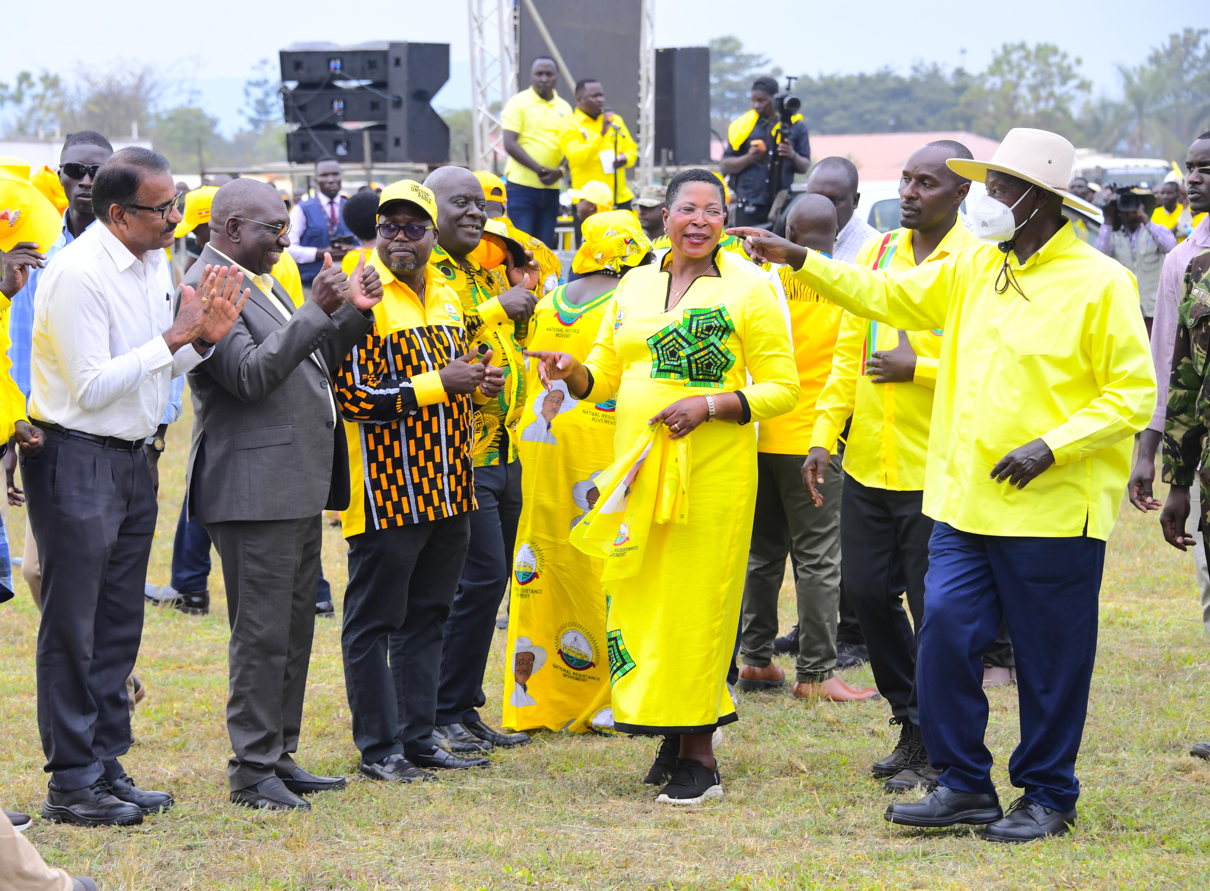 President Museveni highlights NRM achievements in Hoima rally