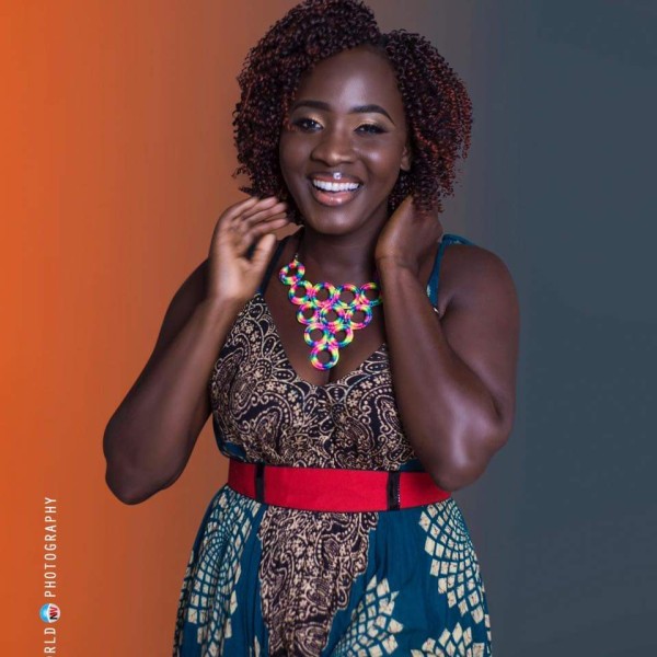 Bed Ma Cwinyi Tek - Pretty B